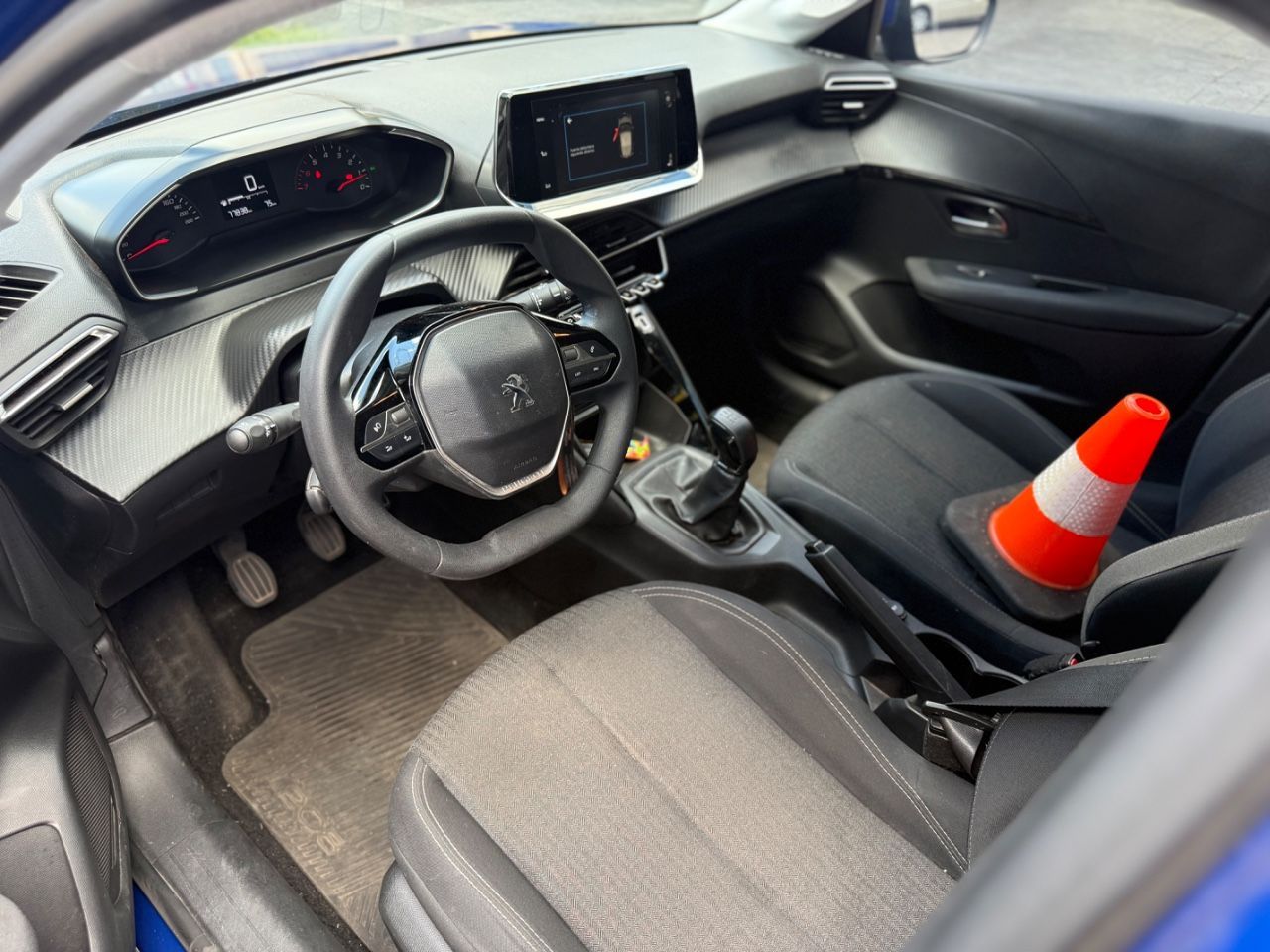 Peugeot 208 Usado en San Luis, deRuedas