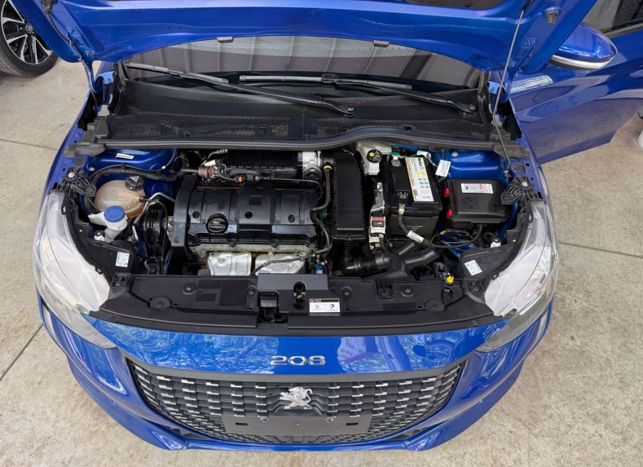 Peugeot 208 Usado Financiado en Mendoza, deRuedas