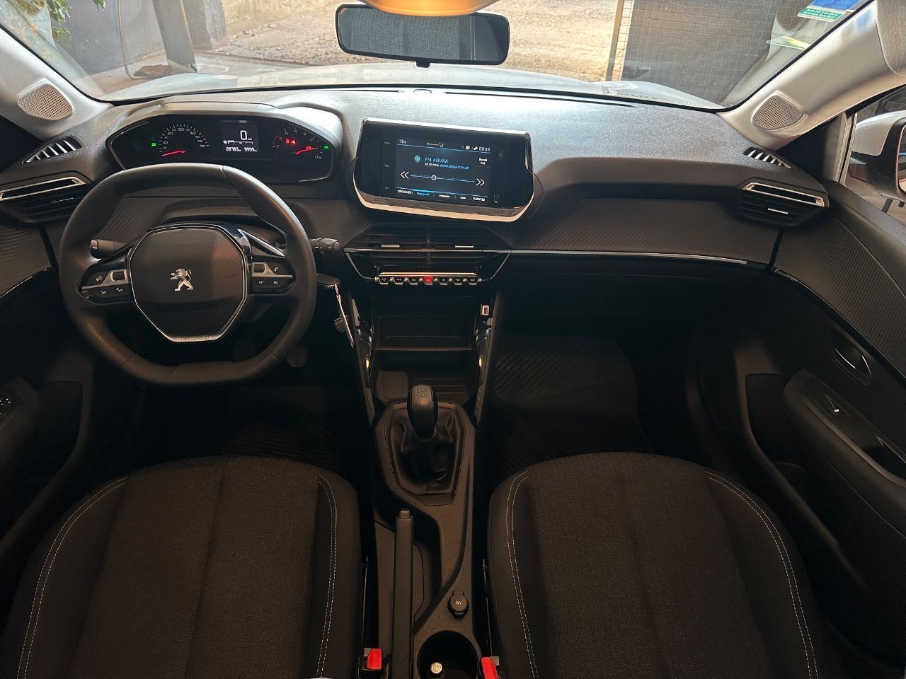 Peugeot 208 Usado Financiado en Mendoza, deRuedas