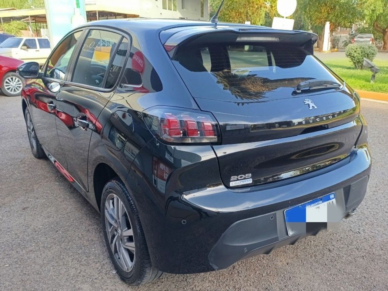 Peugeot 208 Usado Financiado en Mendoza, deRuedas