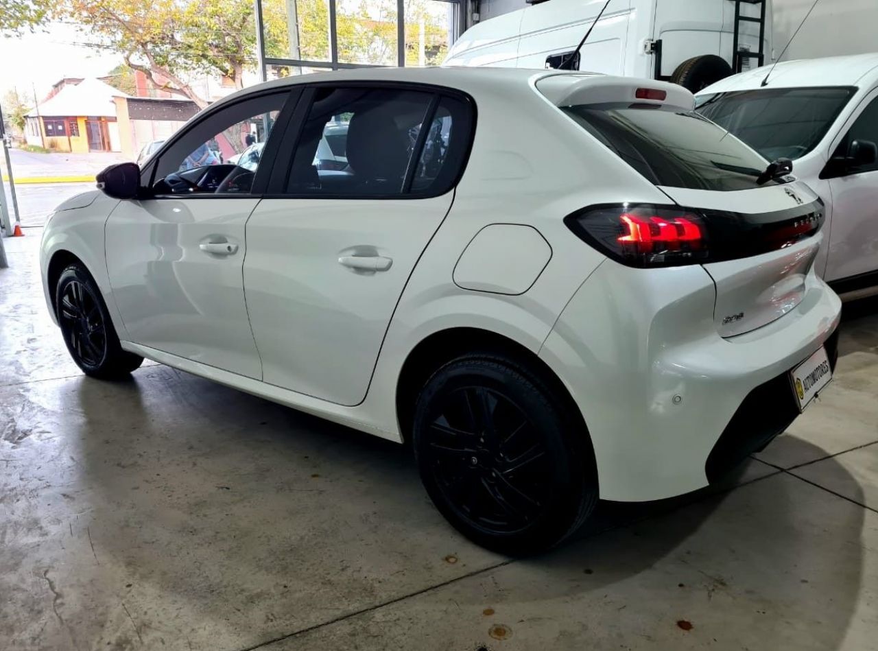 Peugeot 208 Usado en Mendoza, deRuedas