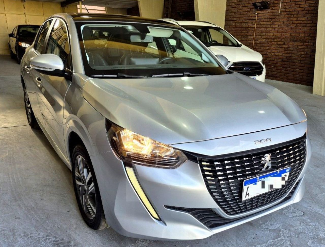 Peugeot 208 Usado Financiado en Mendoza, deRuedas