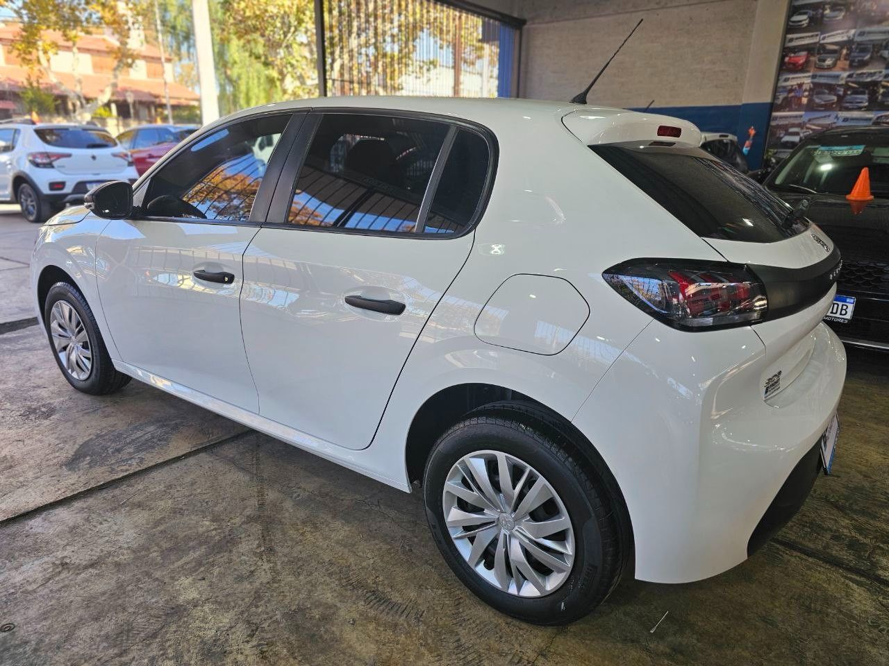 Peugeot 208 Usado en Mendoza, deRuedas