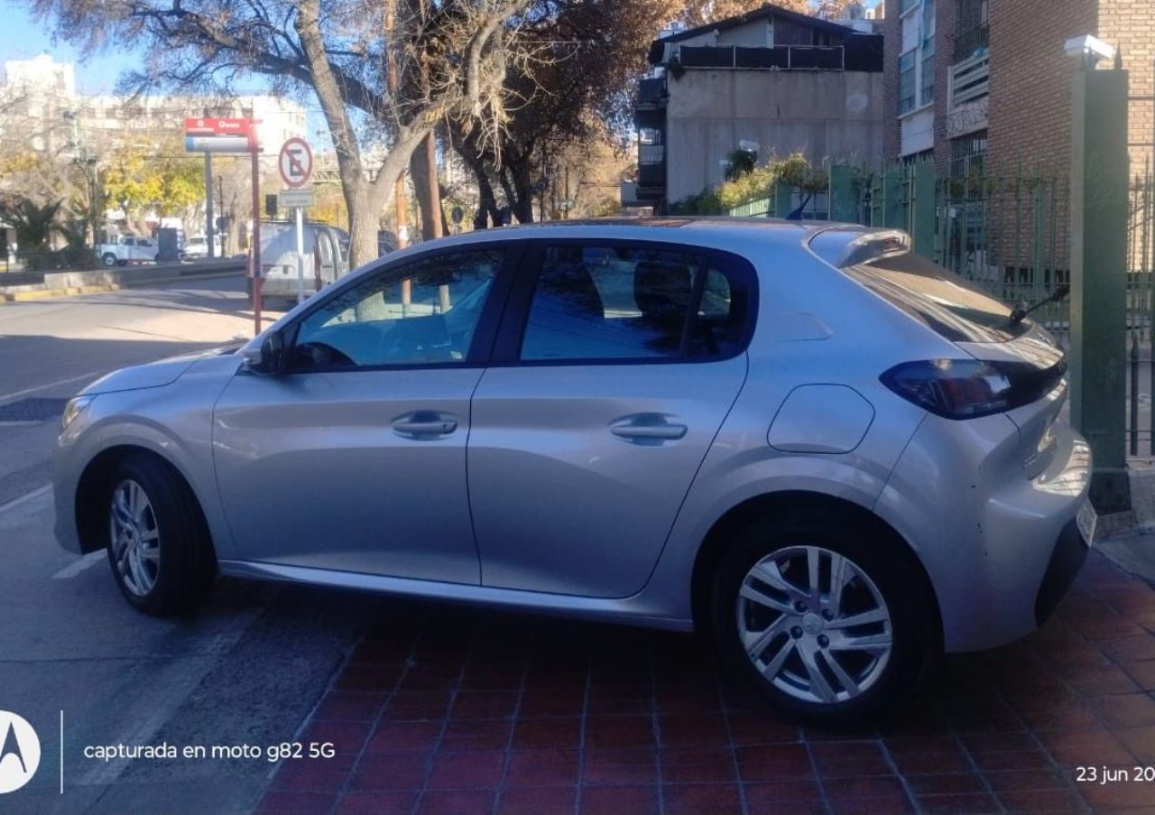Peugeot 208 Usado en Mendoza, deRuedas