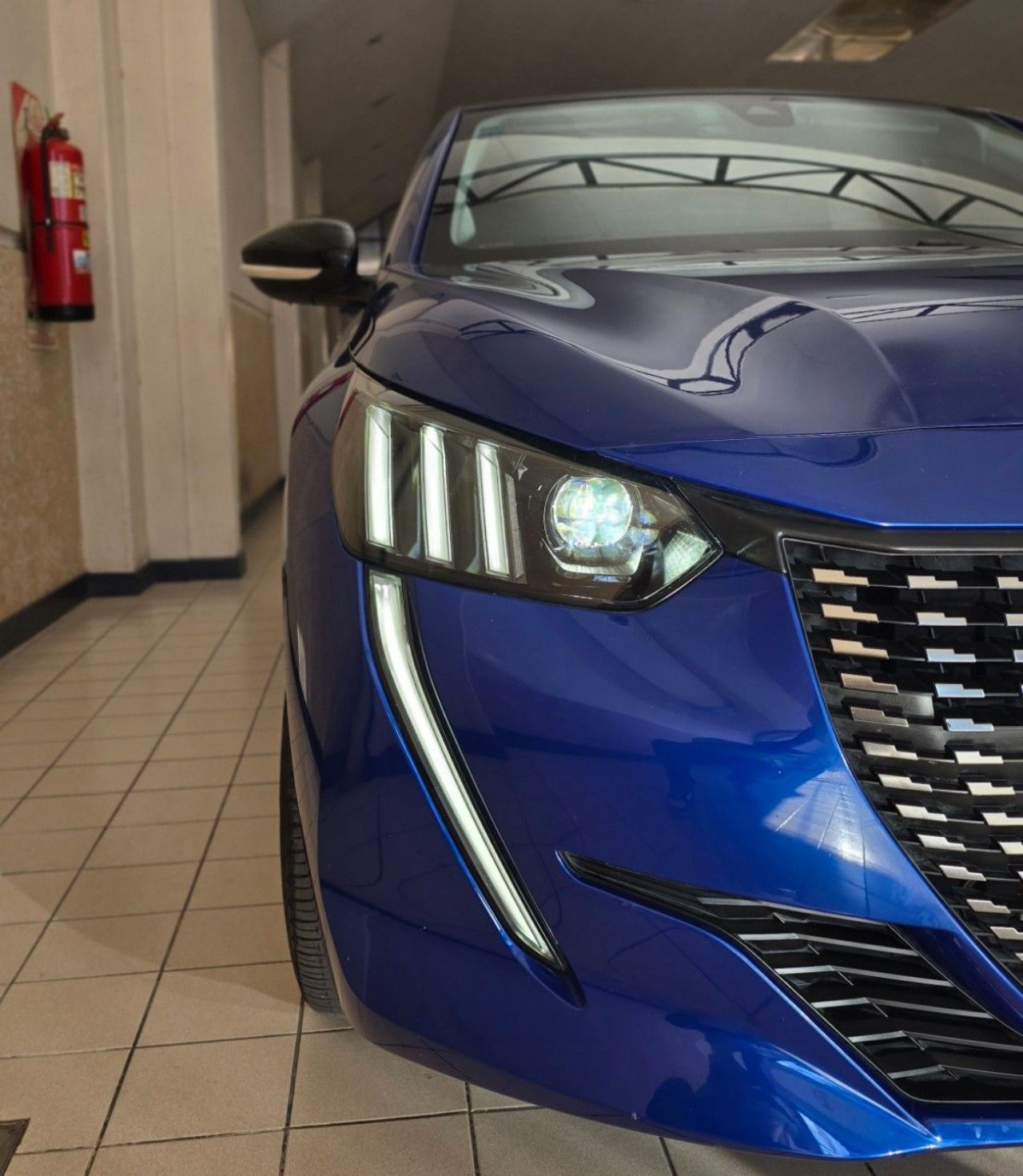 Peugeot 208 Usado Financiado en Mendoza, deRuedas