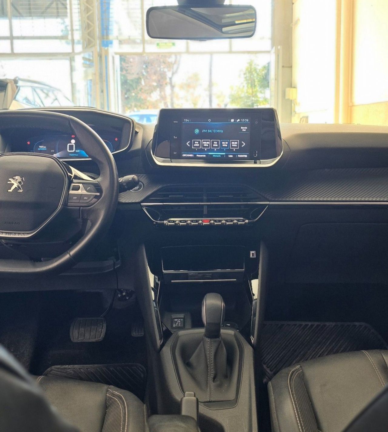 Peugeot 208 Usado Financiado en Mendoza, deRuedas