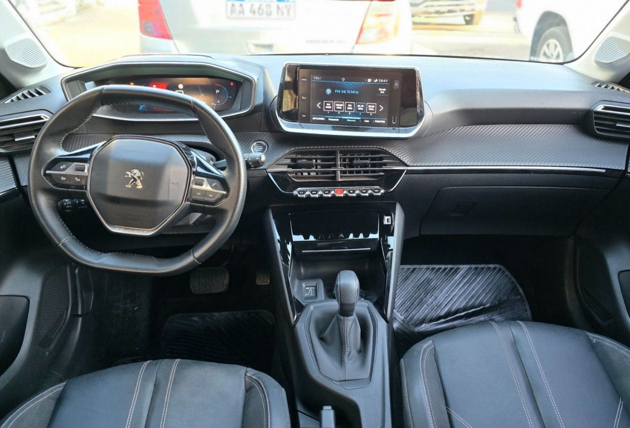 Peugeot 208 Usado Financiado en Mendoza, deRuedas