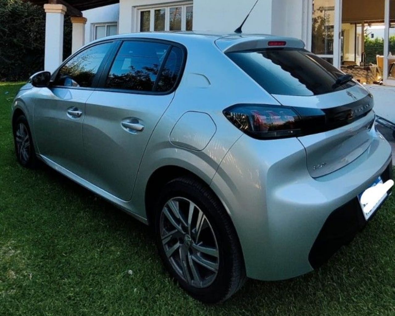 Peugeot 208 Usado en Mendoza, deRuedas