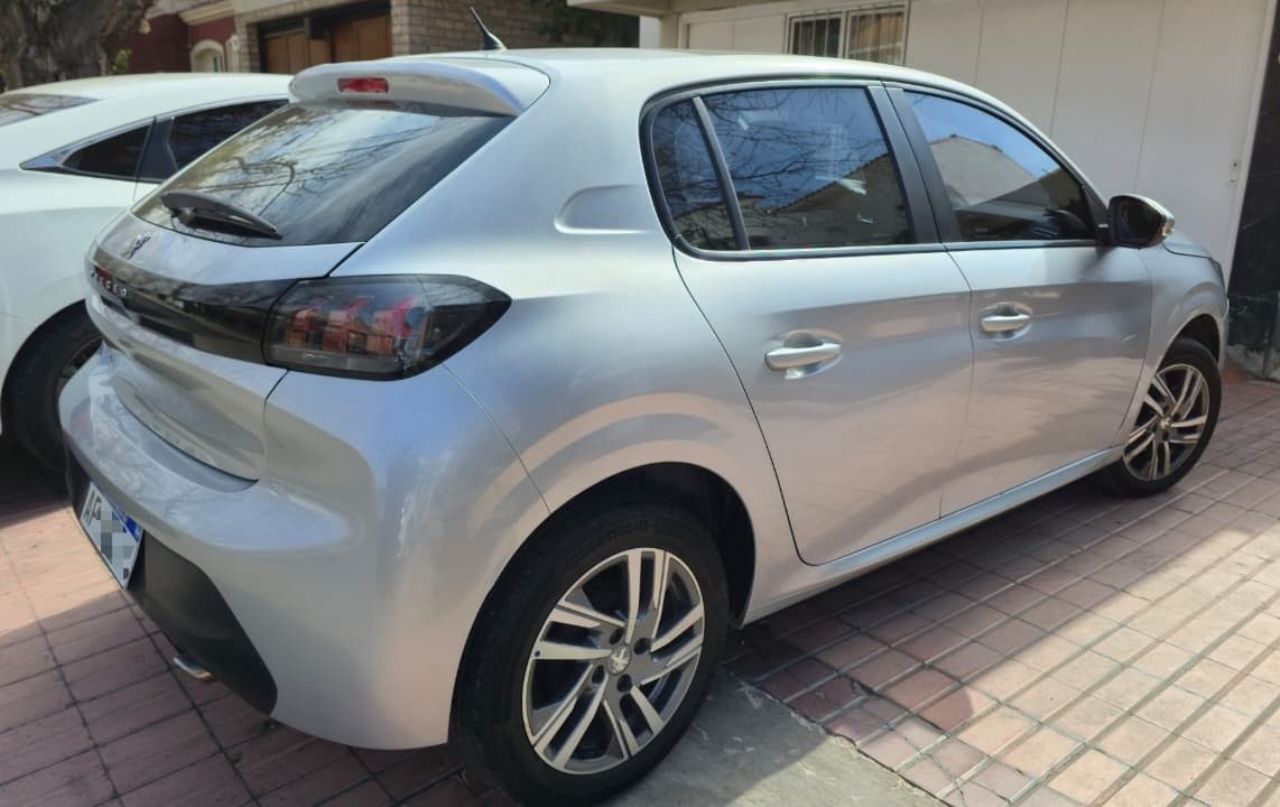 Peugeot 208 Usado Financiado en Mendoza, deRuedas