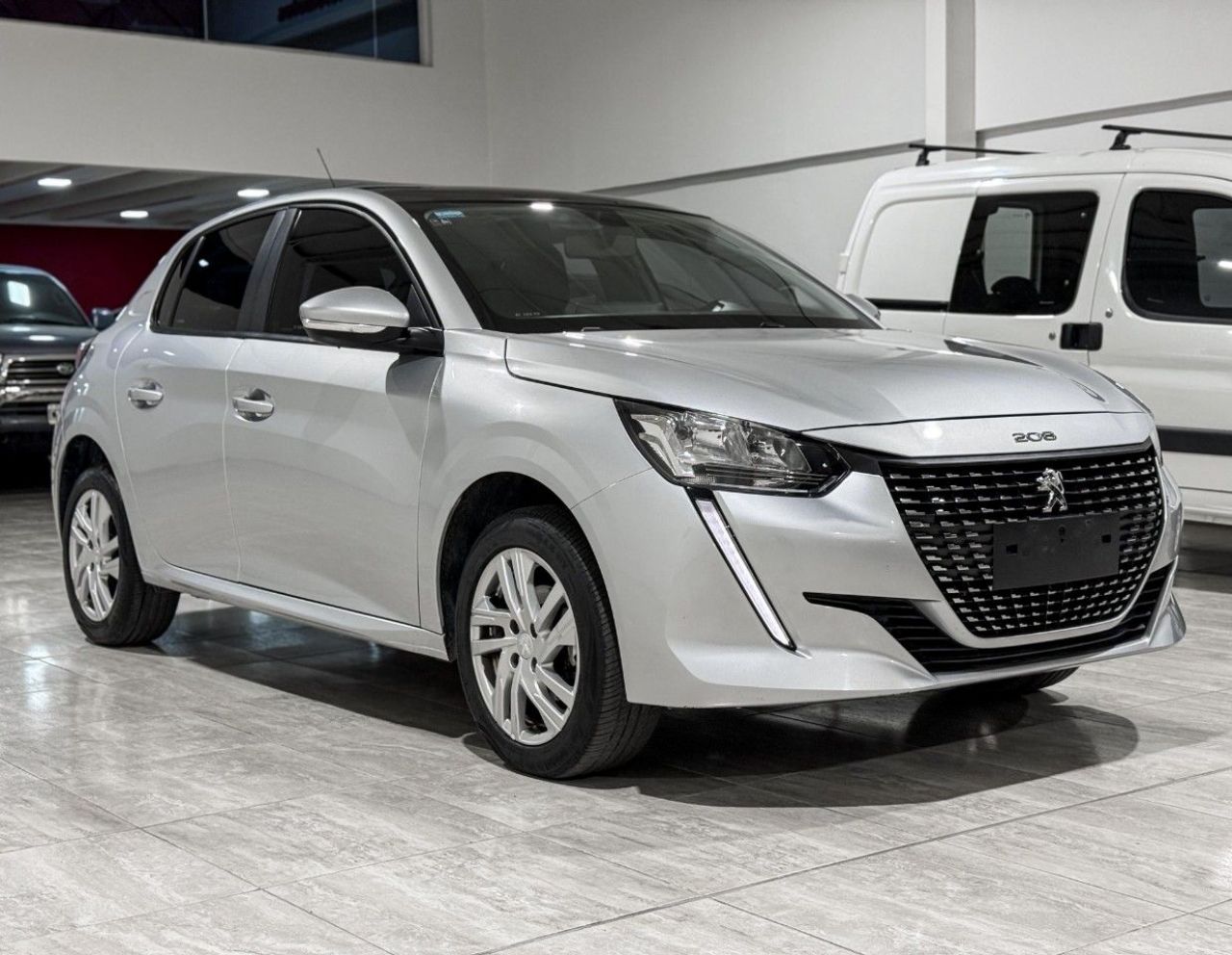 Peugeot 208 Usado Financiado en San Juan, deRuedas