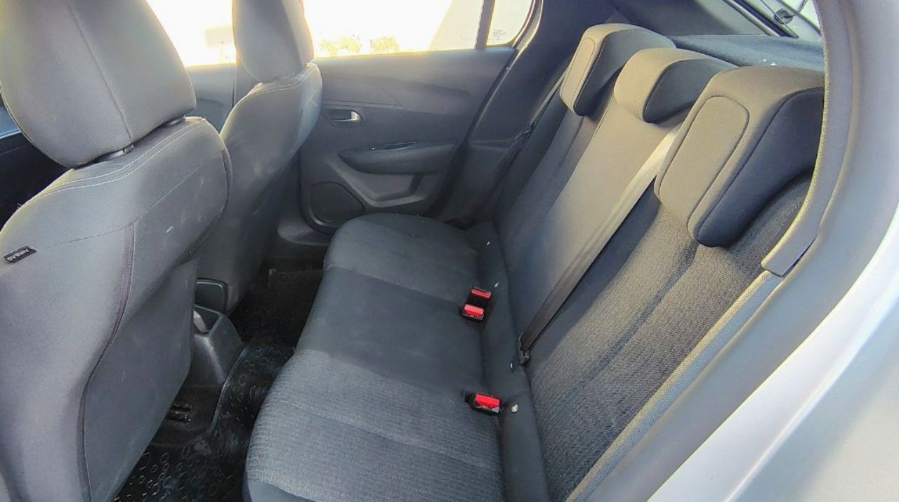 Peugeot 208 Usado Financiado en Mendoza, deRuedas