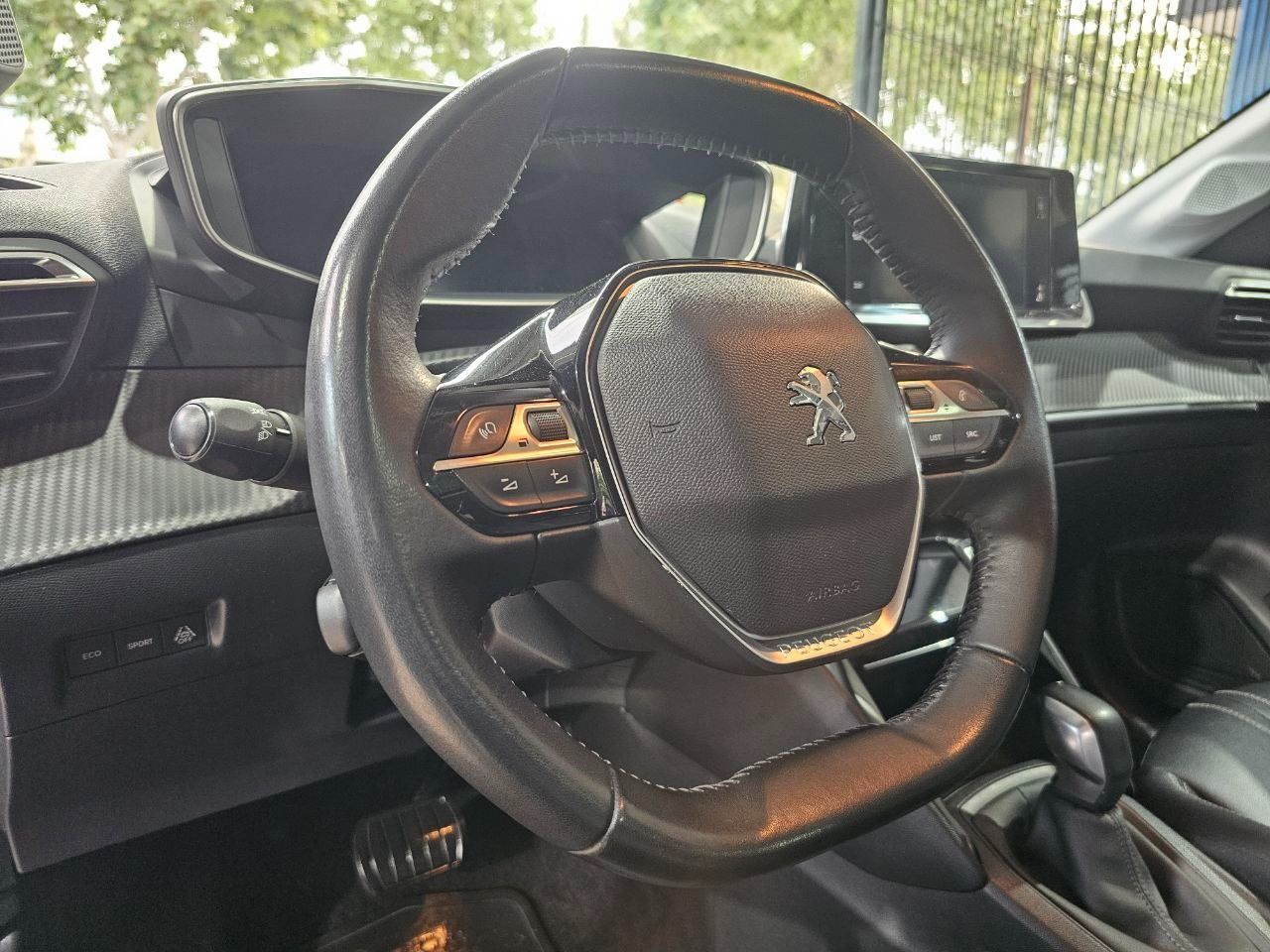 Peugeot 208 Usado en Mendoza, deRuedas