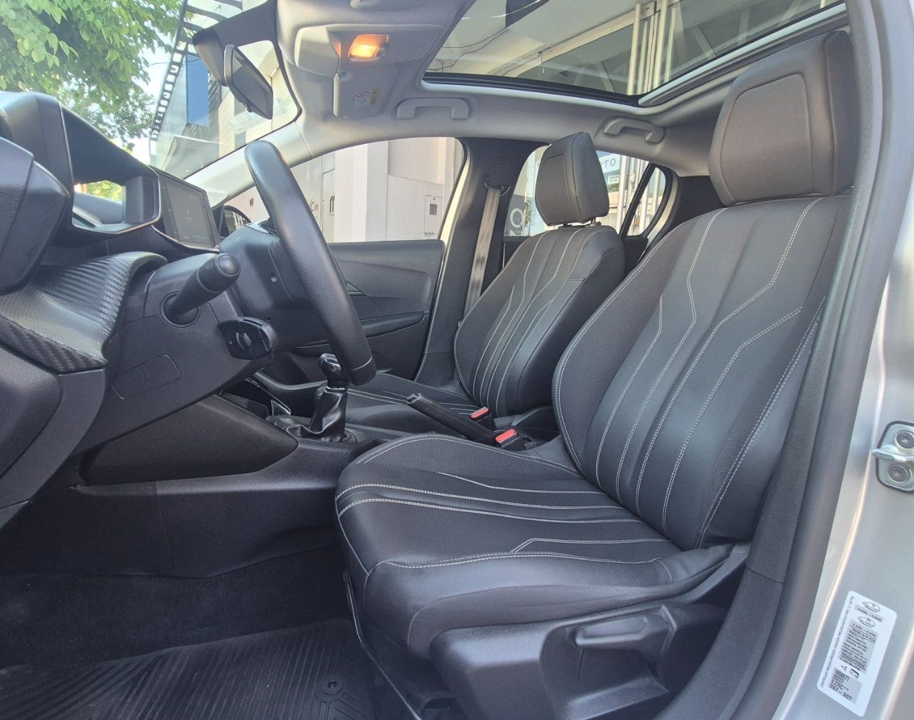 Peugeot 208 Usado en Mendoza, deRuedas