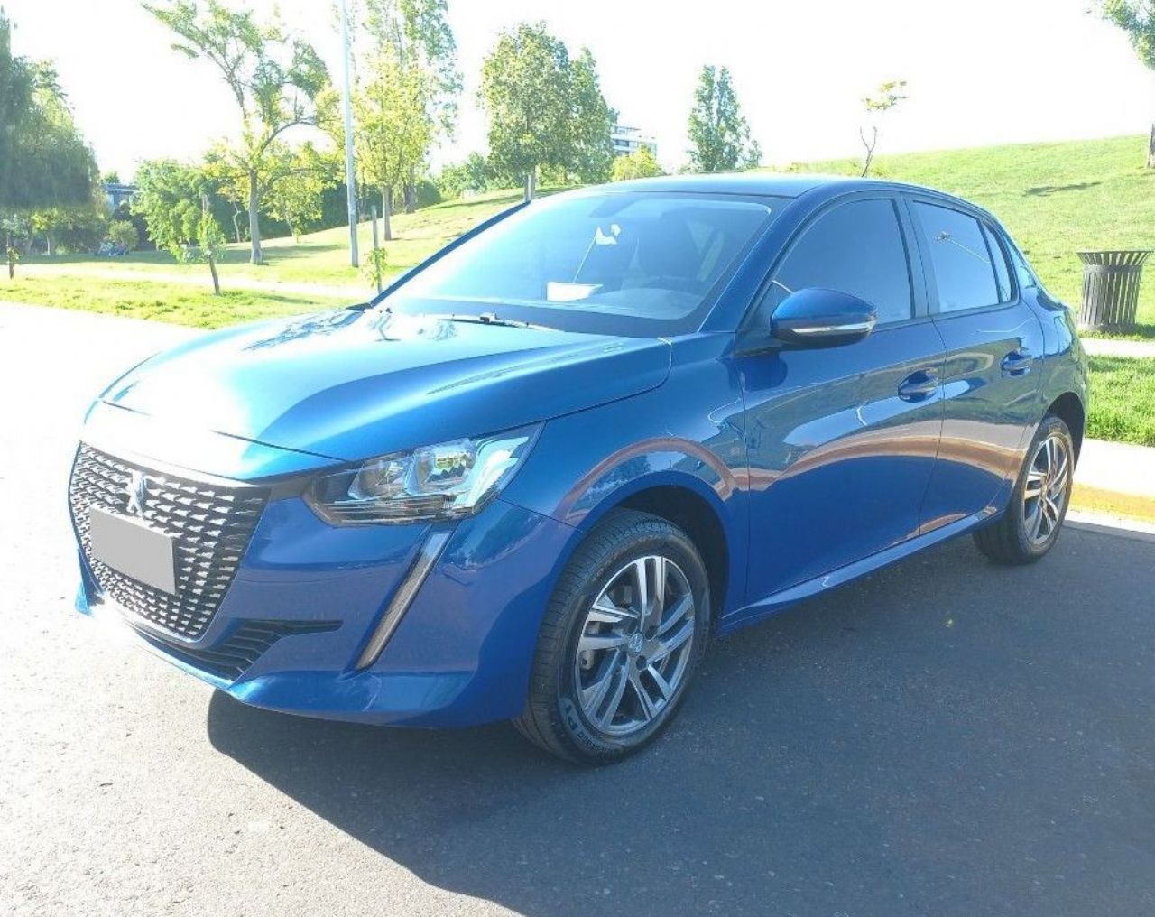 Peugeot 208 Usado en Mendoza, deRuedas