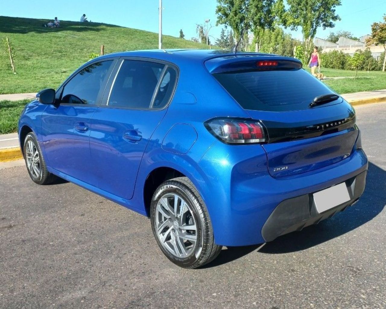 Peugeot 208 Usado en Mendoza, deRuedas