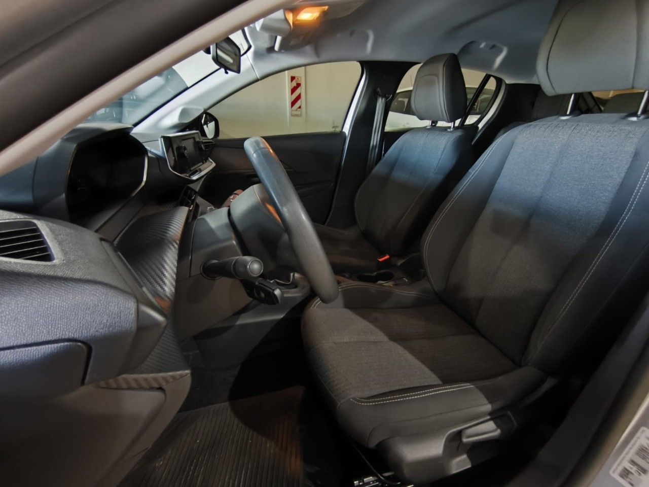 Peugeot 208 Usado Financiado en Córdoba, deRuedas