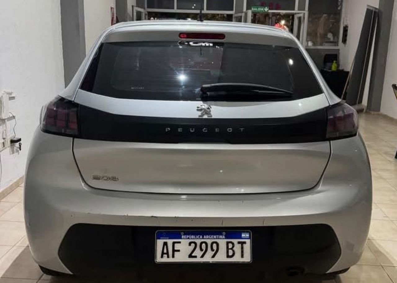Peugeot 208 Usado Financiado en Mendoza, deRuedas