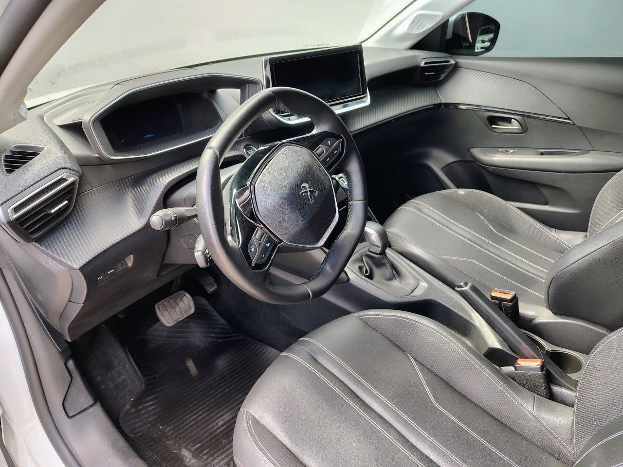 Peugeot 208 Usado en Mendoza, deRuedas