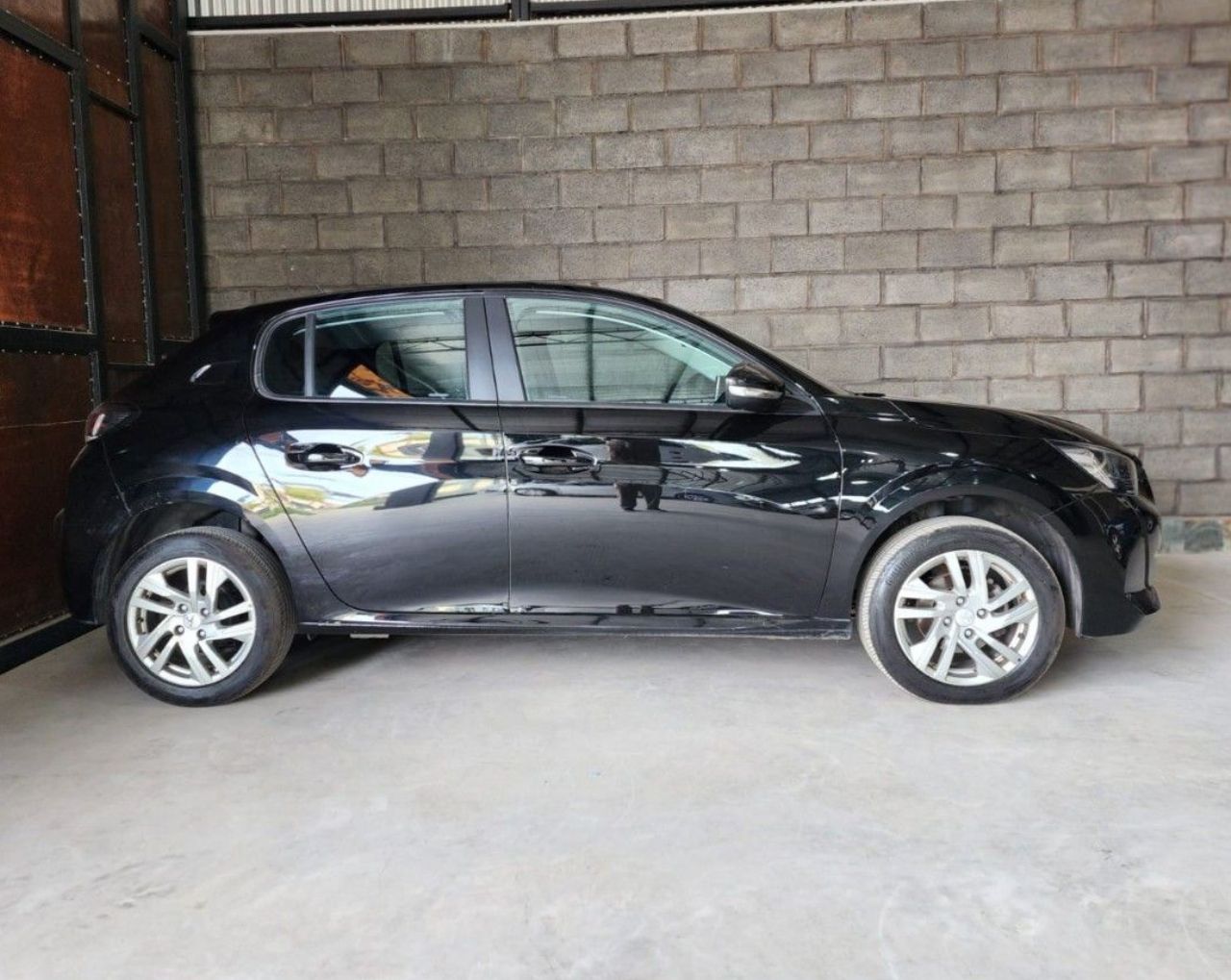 Peugeot 208 Usado Financiado en Córdoba, deRuedas