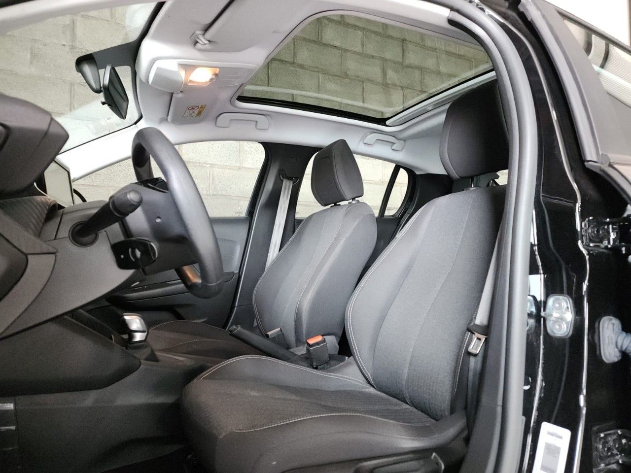 Peugeot 208 Usado Financiado en Córdoba, deRuedas