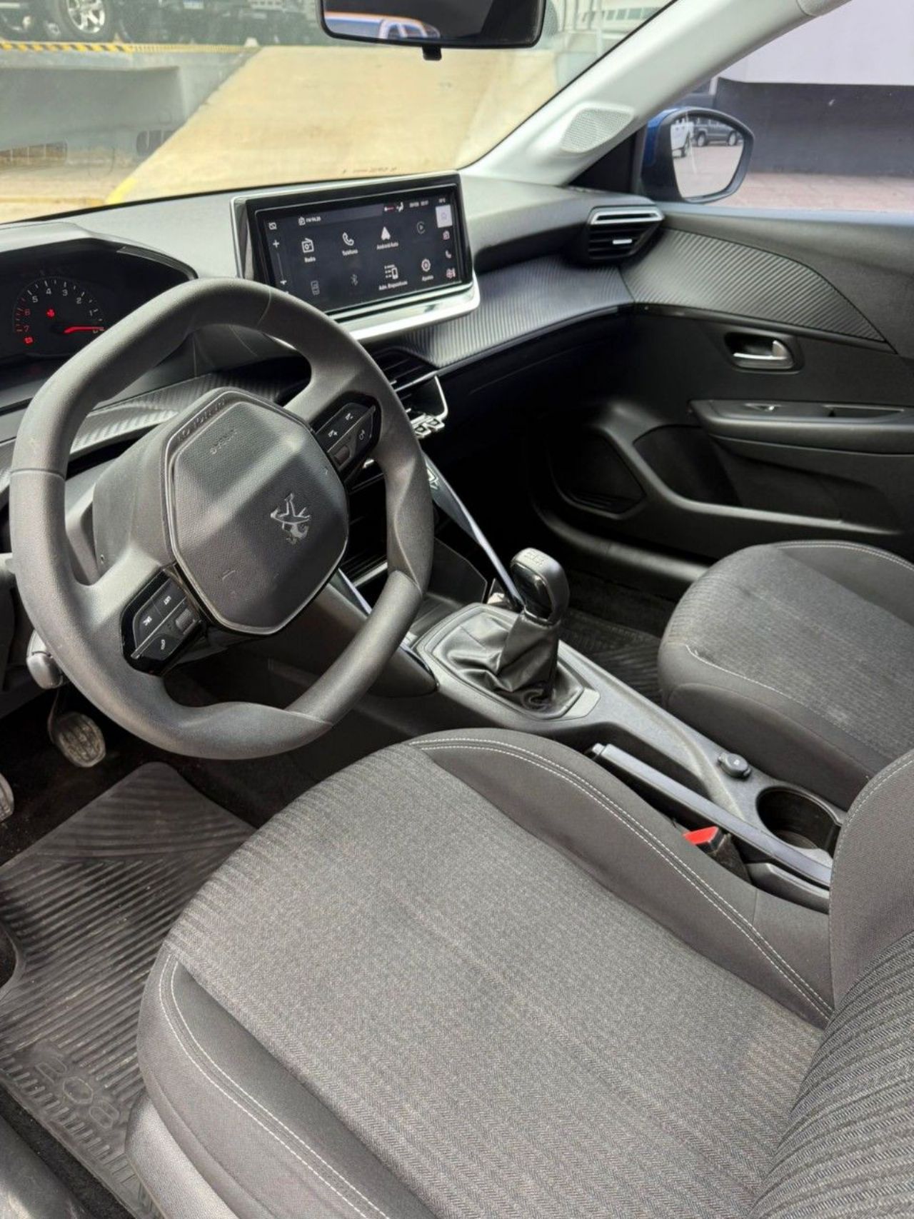 Peugeot 208 Usado en Mendoza, deRuedas
