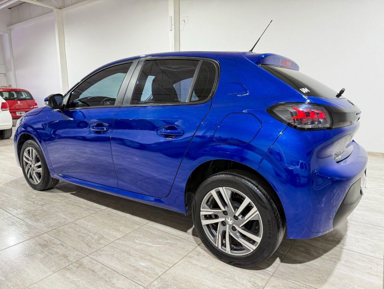 Peugeot 208 Usado Financiado en San Juan, deRuedas