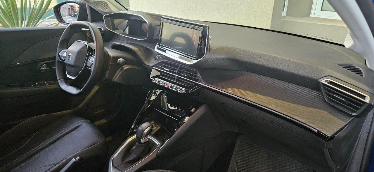 Peugeot 208 Usado en Mendoza, deRuedas