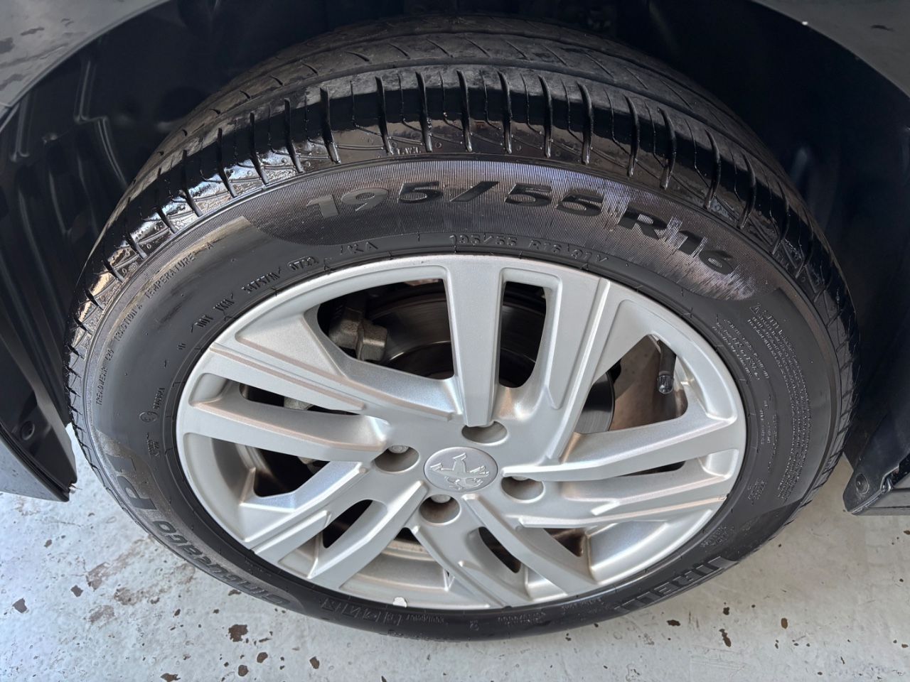 Peugeot 208 Usado en Mendoza, deRuedas