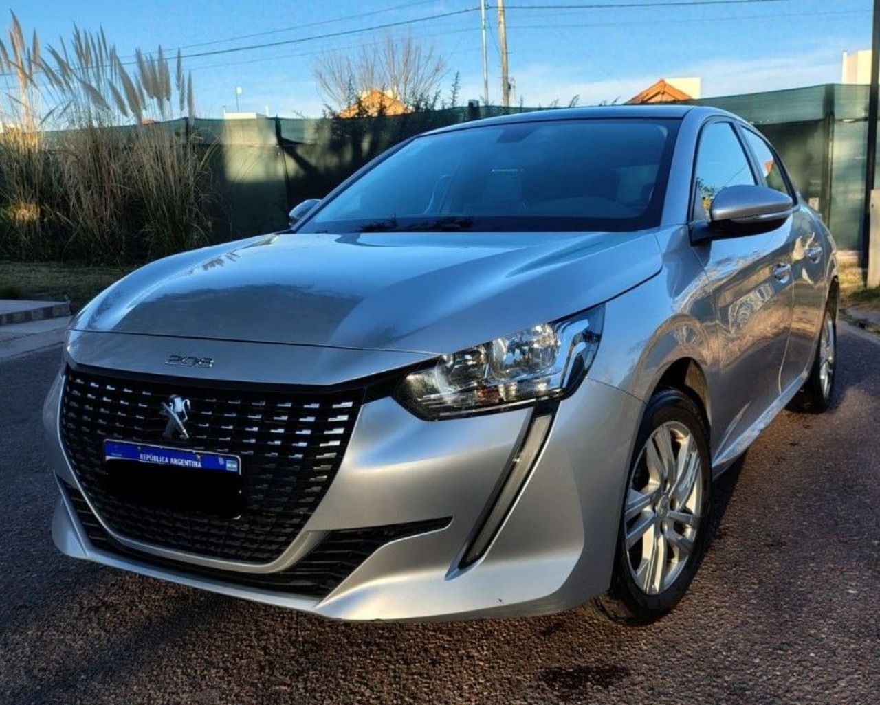 Peugeot 208 Usado en Mendoza, deRuedas