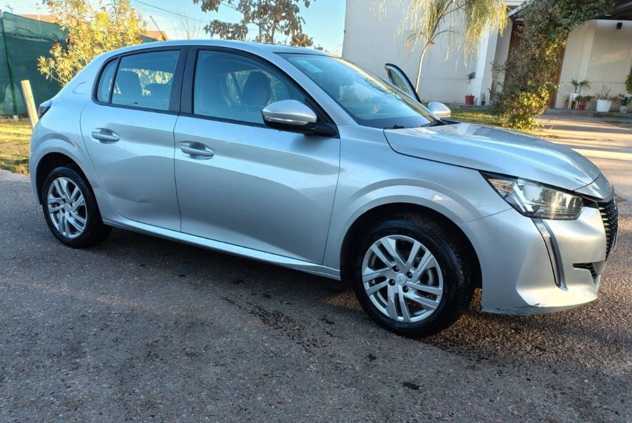 Peugeot 208 Usado en Mendoza, deRuedas