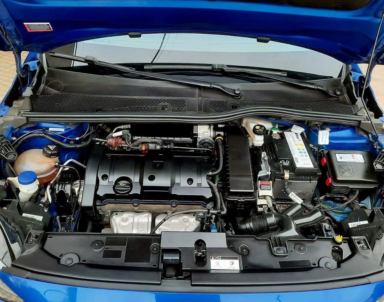 Peugeot 208 Usado Financiado en Córdoba, deRuedas