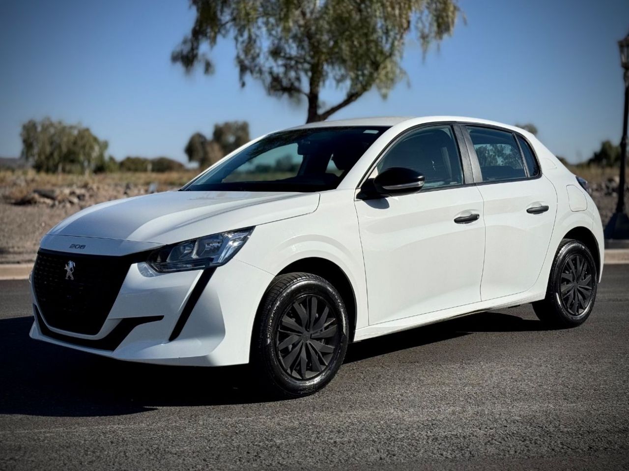 Peugeot 208 Usado Financiado en Mendoza, deRuedas