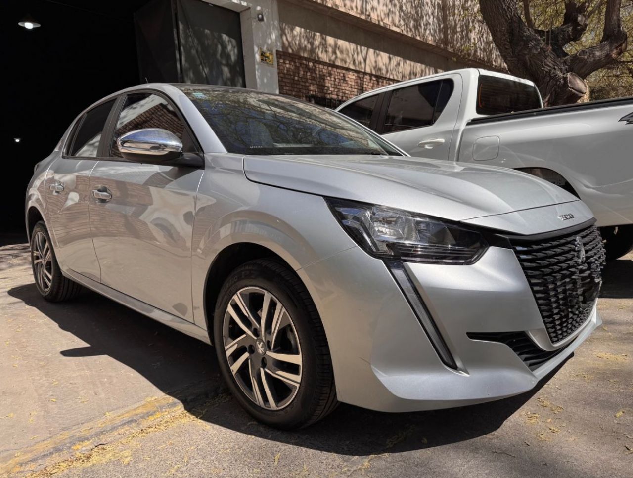 Peugeot 208 Usado Financiado en Mendoza, deRuedas