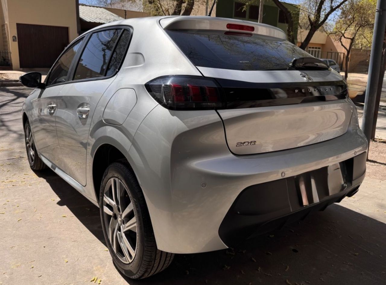 Peugeot 208 Usado Financiado en Mendoza, deRuedas