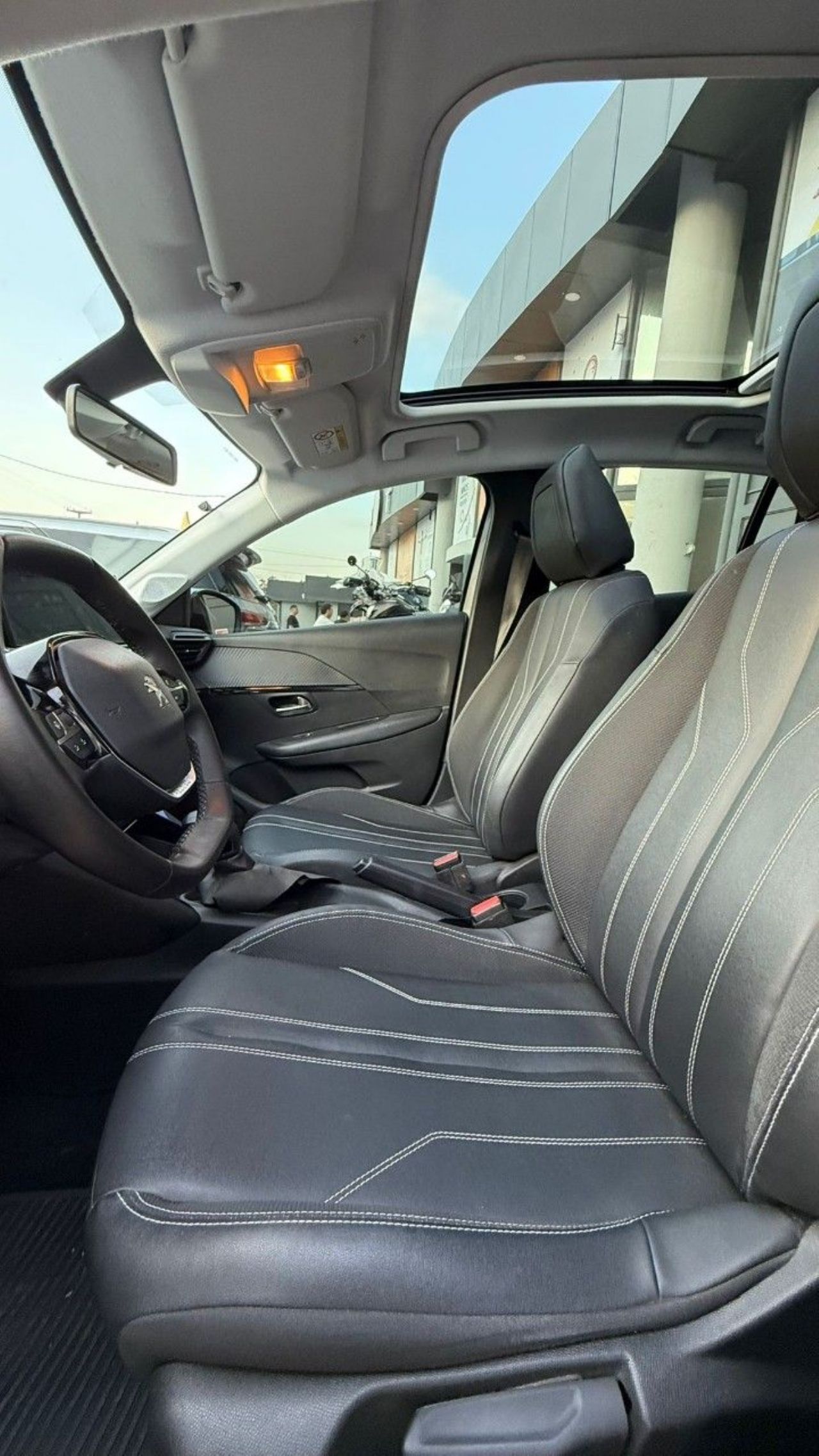 Peugeot 208 Usado Financiado en Córdoba, deRuedas