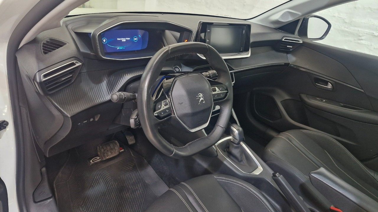 Peugeot 208 Usado en Mendoza, deRuedas