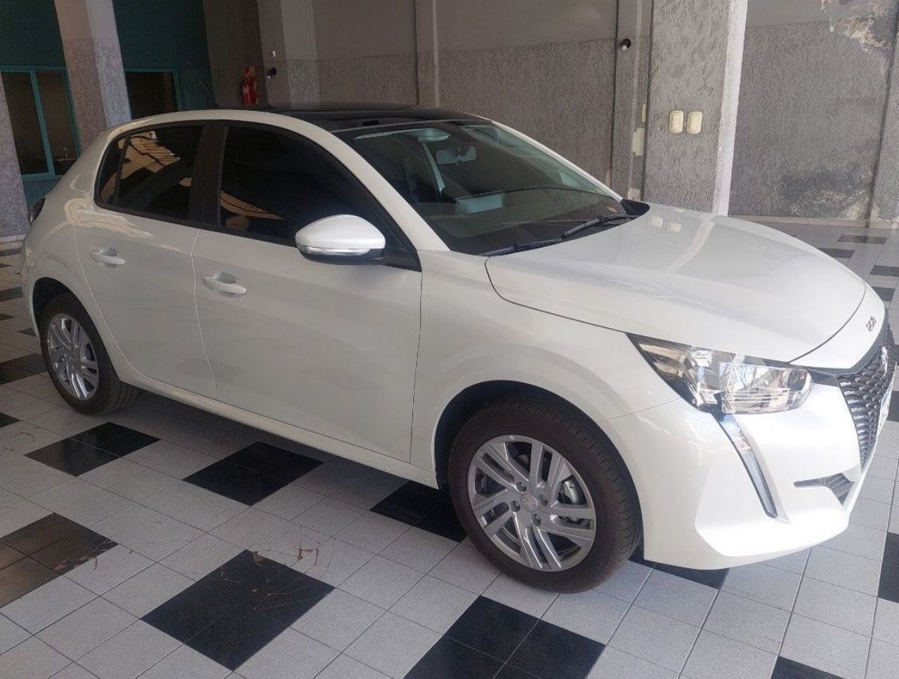 Peugeot 208 Usado en Mendoza, deRuedas