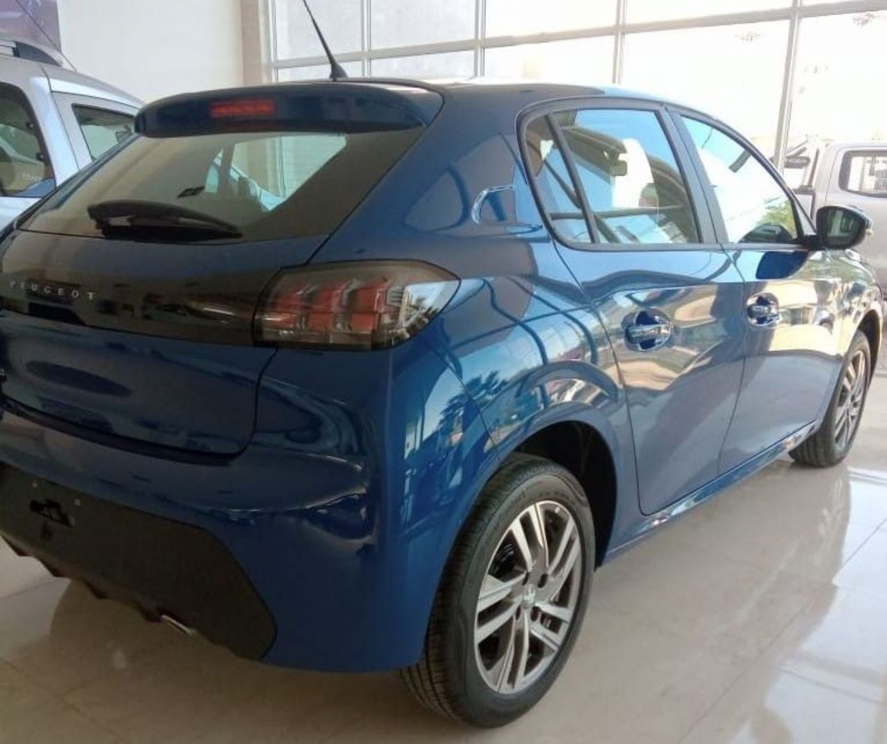 Peugeot 208 Nuevo en San Juan, deRuedas