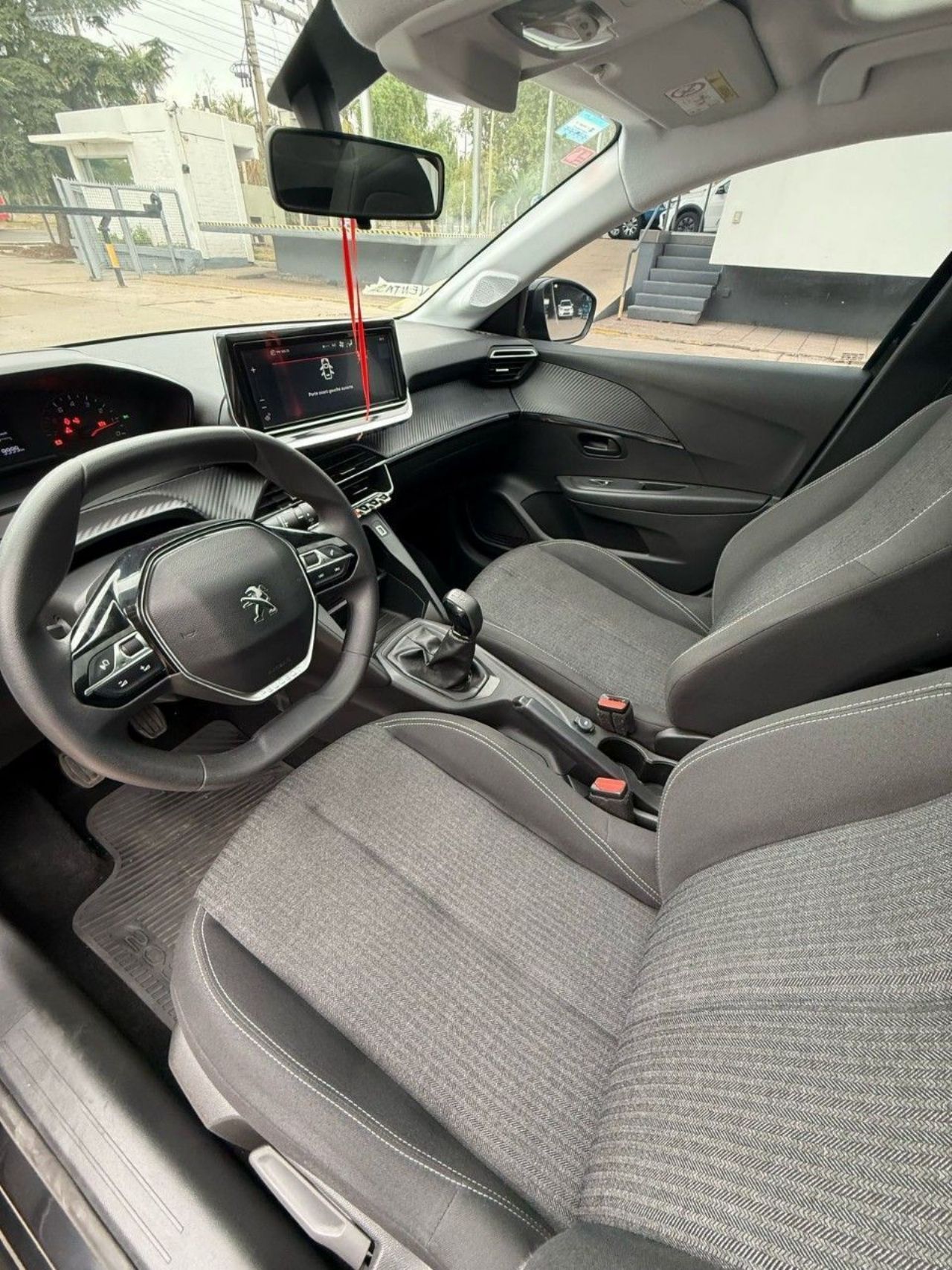 Peugeot 208 Usado en Mendoza, deRuedas