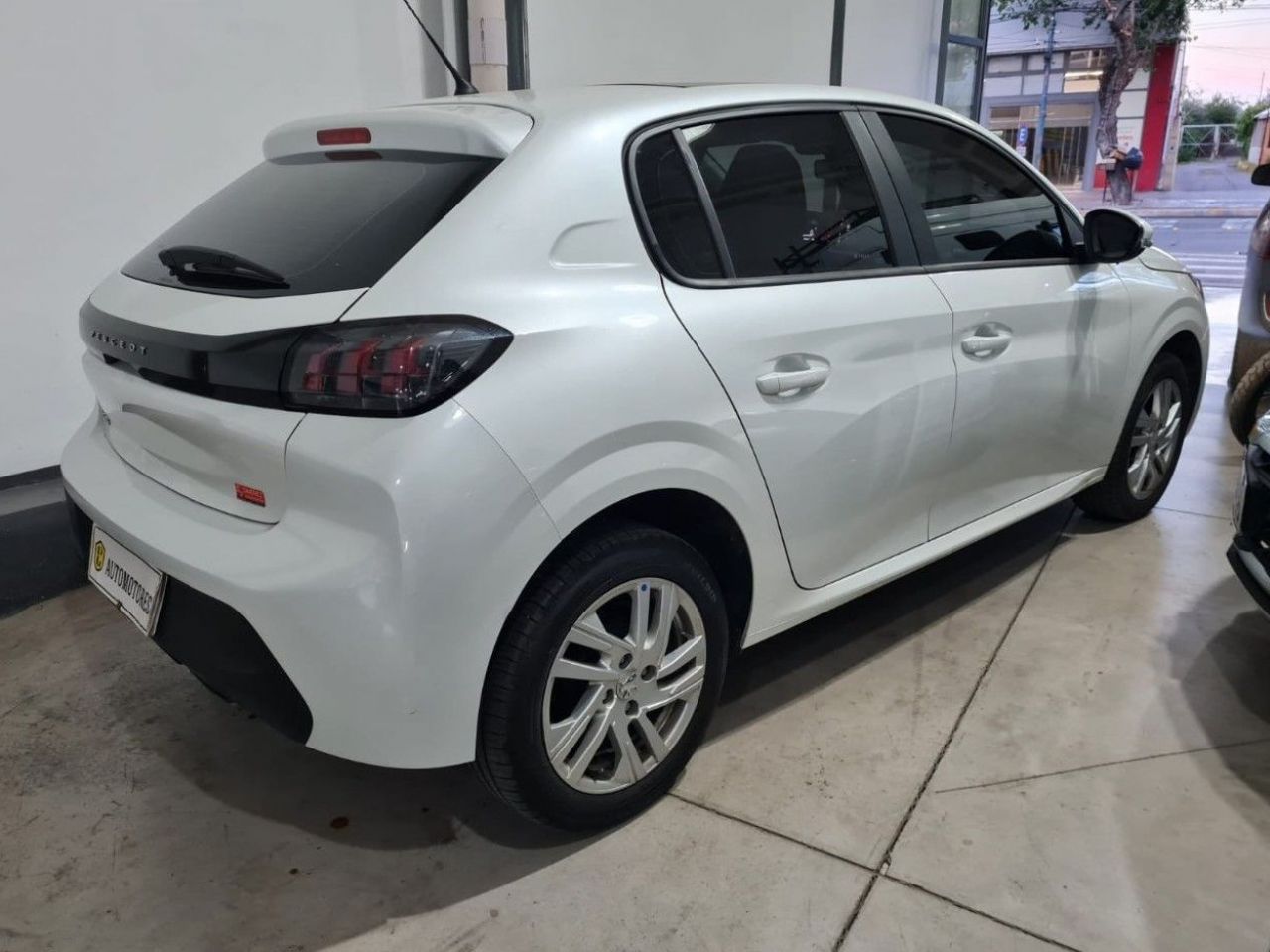 Peugeot 208 Usado en Mendoza, deRuedas