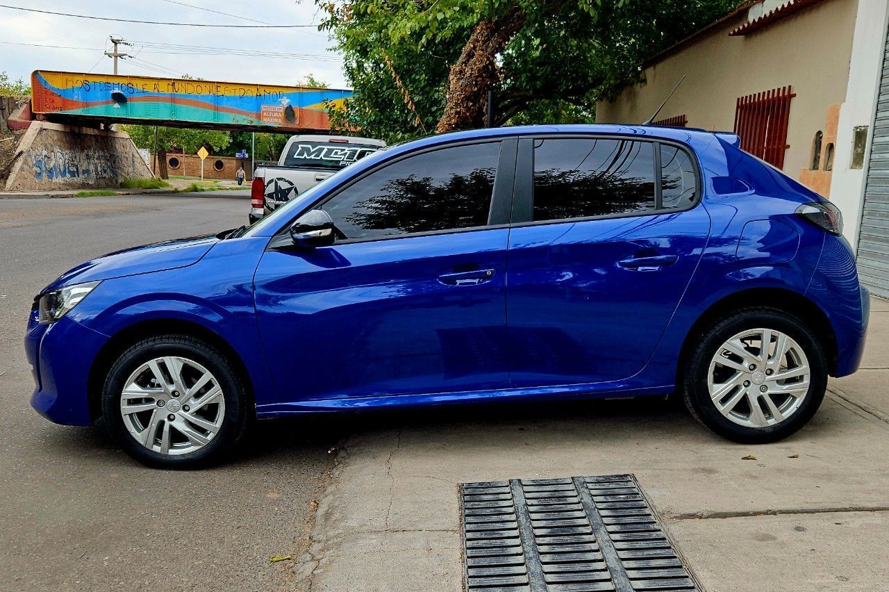 Peugeot 208 Usado Financiado en Mendoza, deRuedas