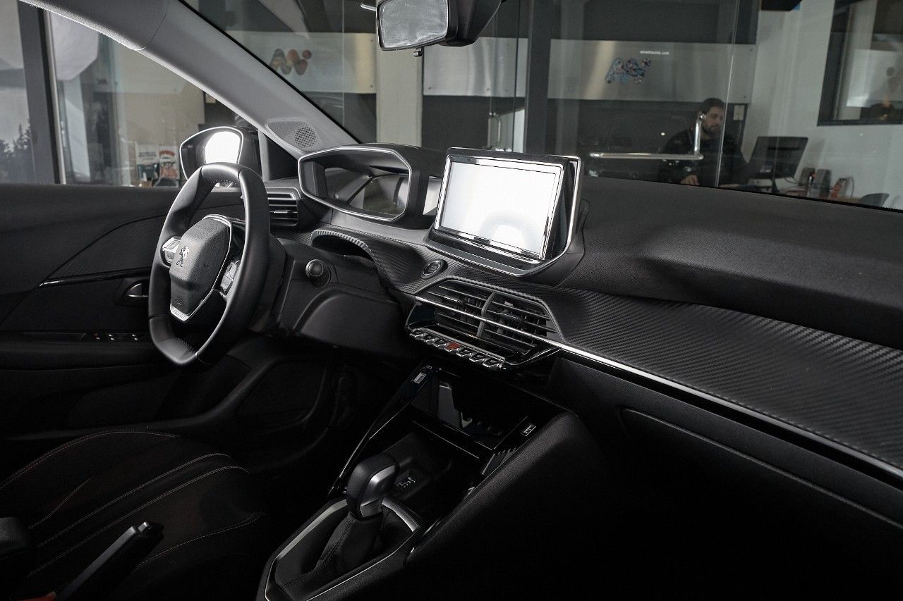 Peugeot 208 Usado Financiado en Córdoba, deRuedas