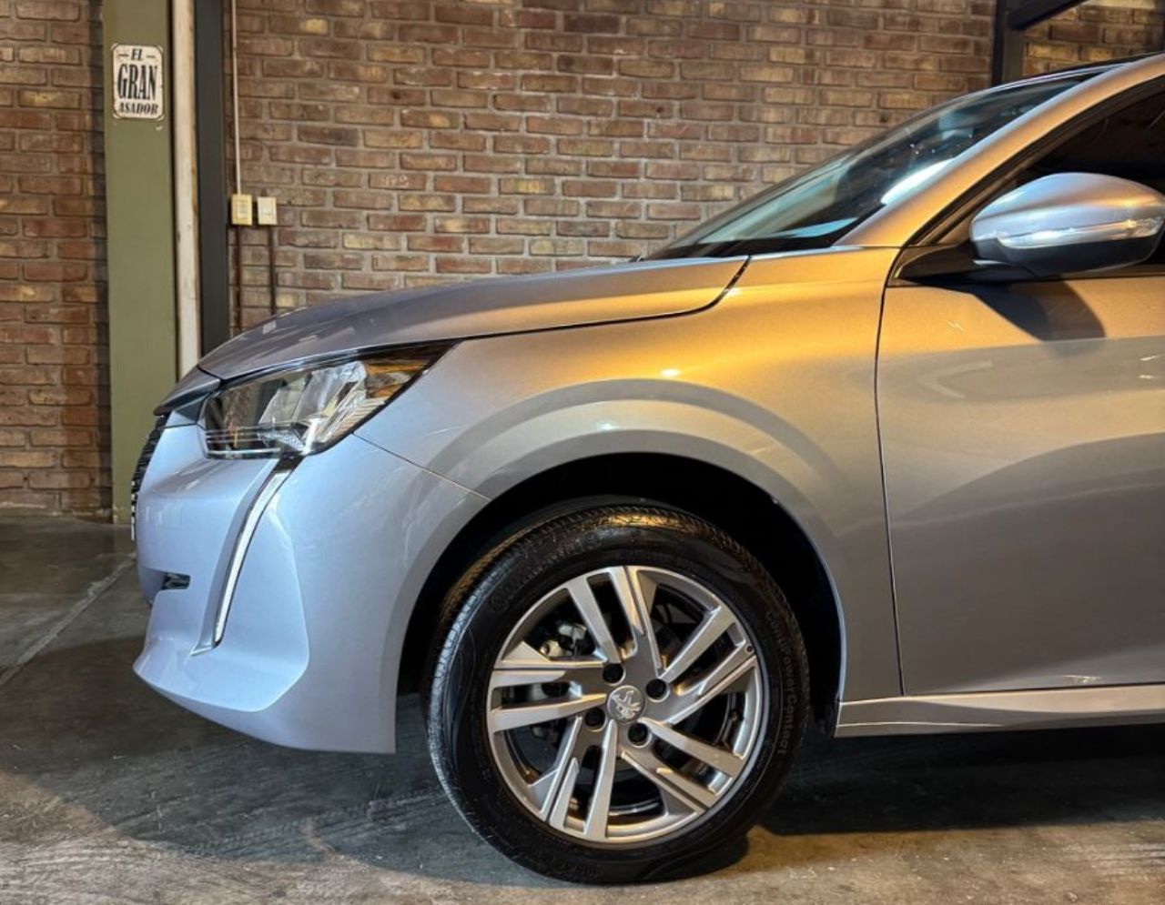 Peugeot 208 Usado en Mendoza, deRuedas
