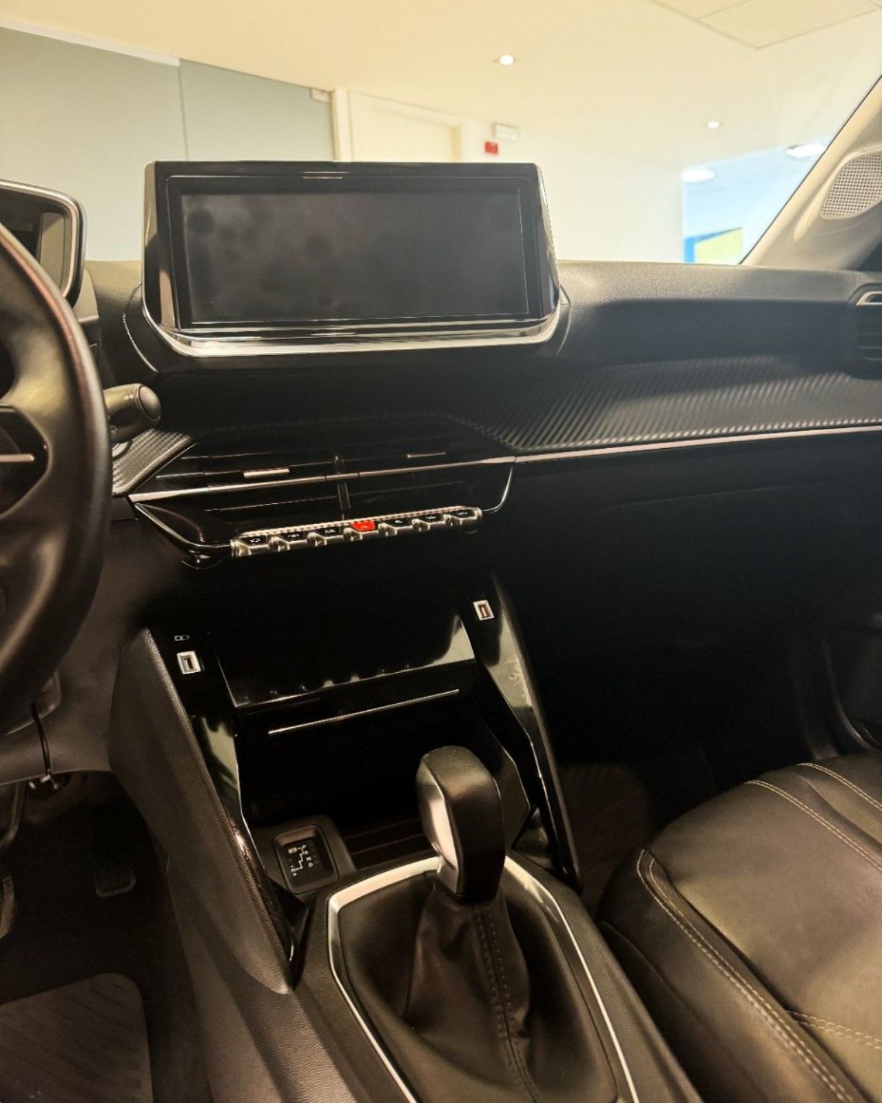 Peugeot 208 Usado Financiado en Córdoba, deRuedas