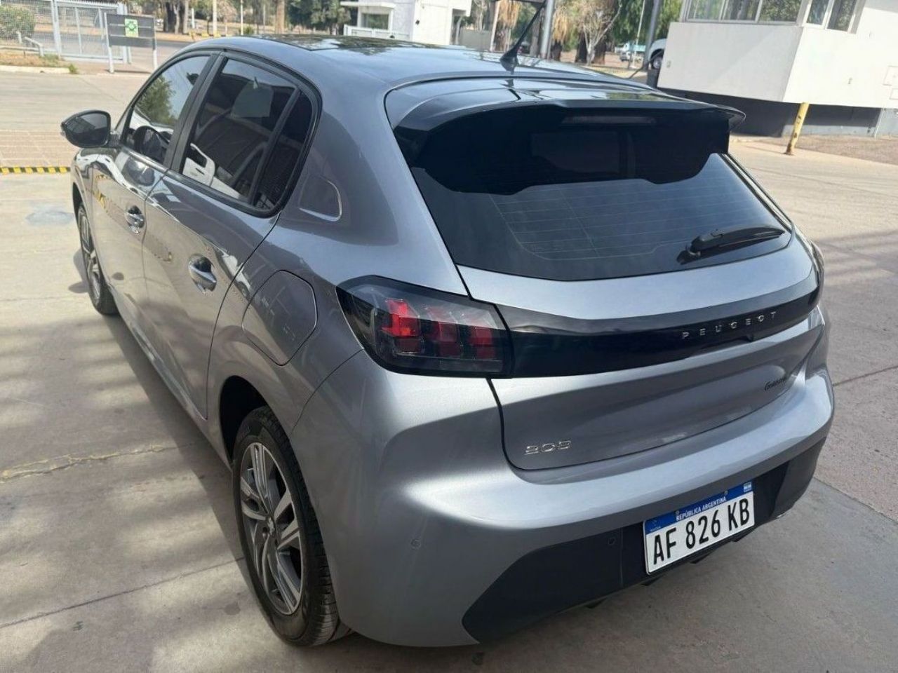 Peugeot 208 Usado en Mendoza, deRuedas