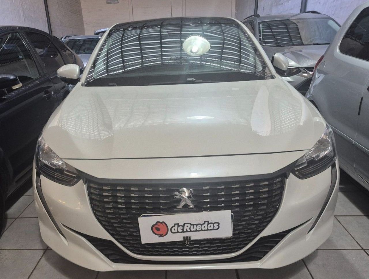 Peugeot 208 Usado Financiado en Mendoza, deRuedas