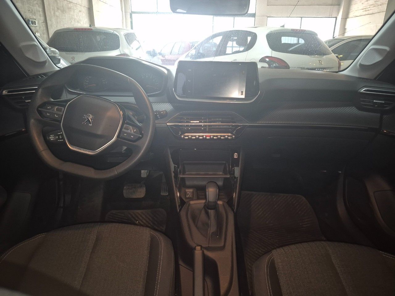 Peugeot 208 Usado Financiado en Mendoza, deRuedas