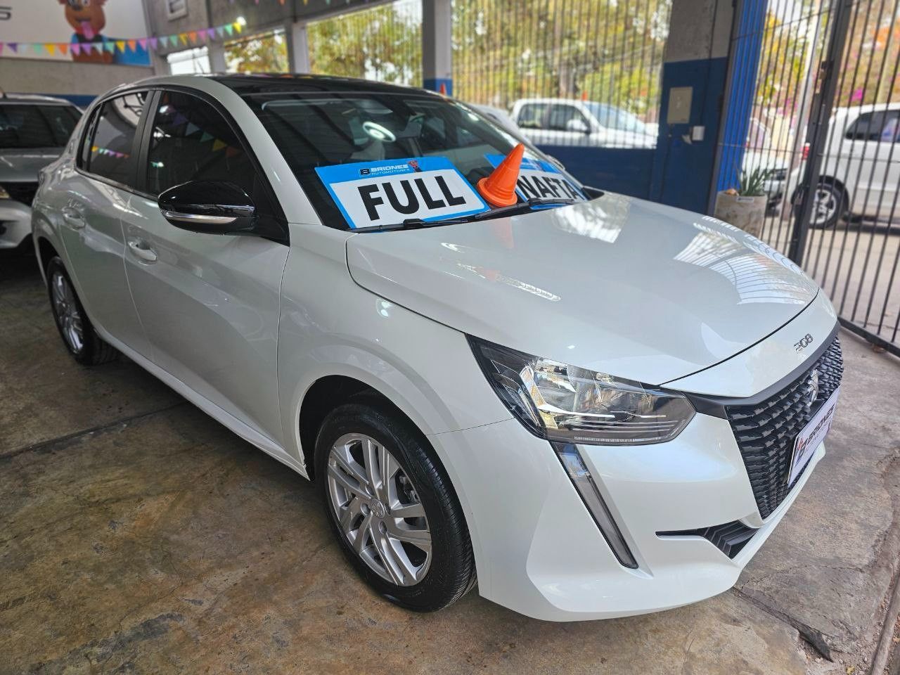 Peugeot 208 Usado en Mendoza, deRuedas