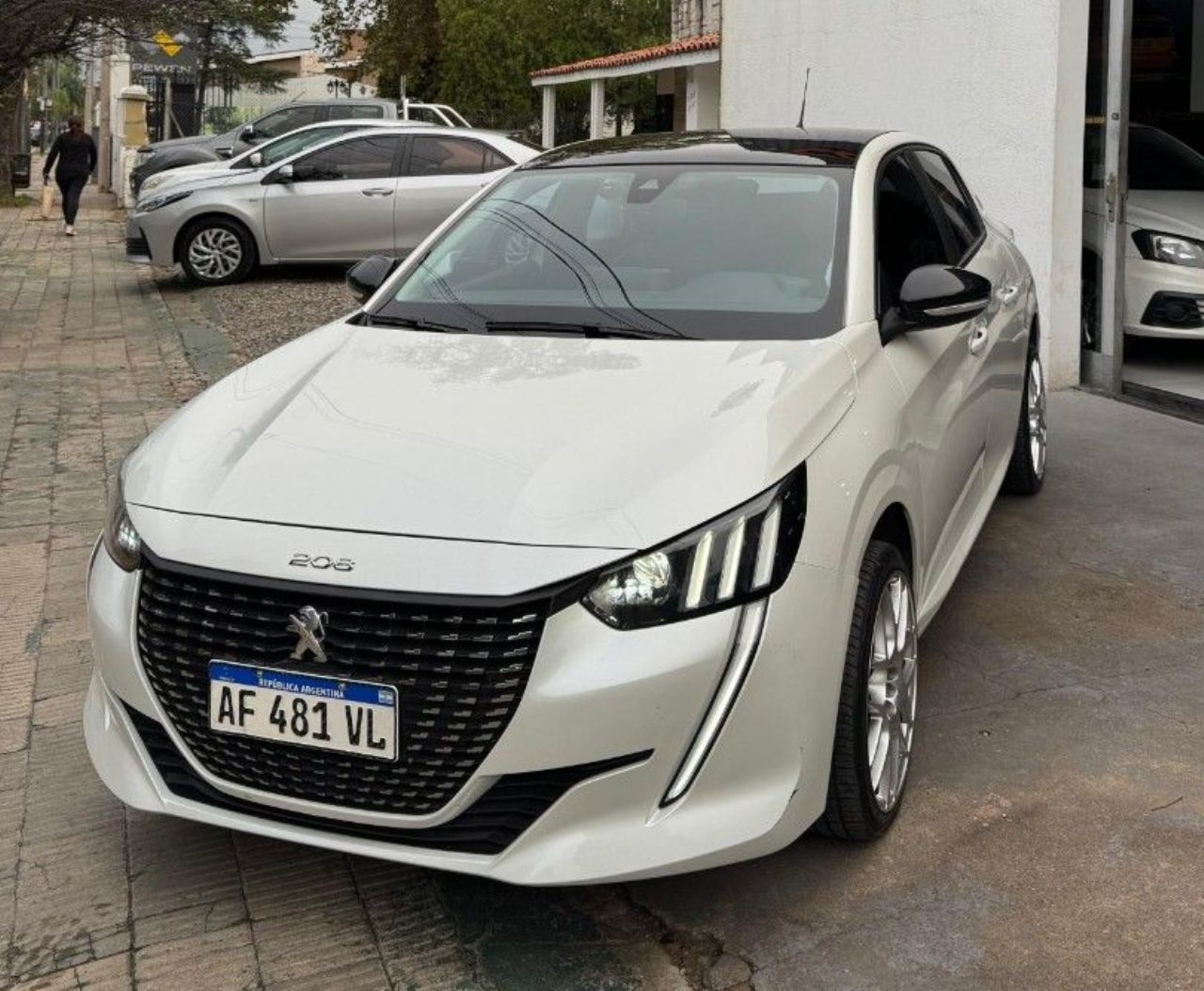 Peugeot 208 Usado Financiado en Córdoba, deRuedas