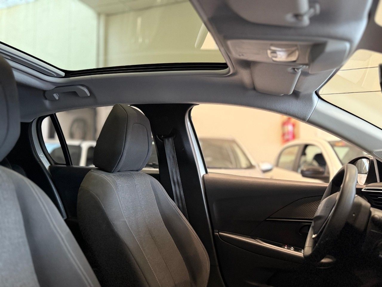 Peugeot 208 Usado Financiado en Córdoba, deRuedas